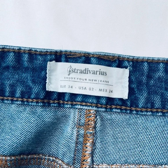 Stradivarius denim distressed jeans size 02‎ - Picture 4 of 9